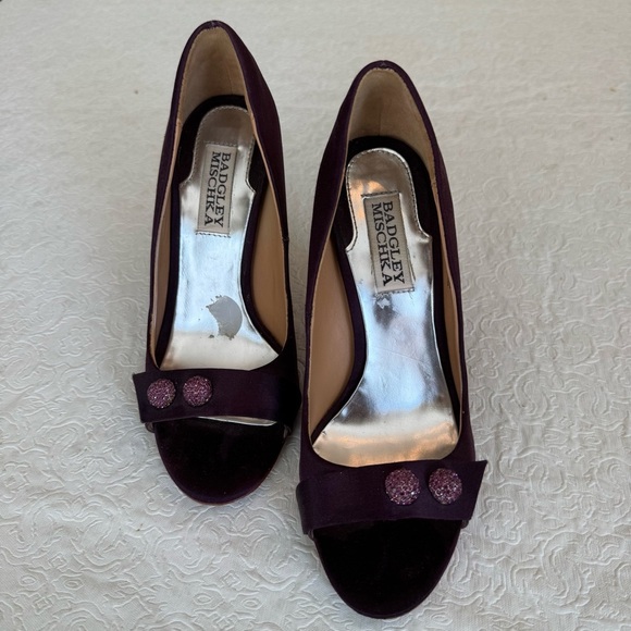 Badgley Mischka Heels 5.5 Deep Purple satin Rhinestone open Toe - Picture 2 of 7